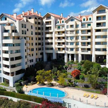 Glorious By Lovelystay Apartment