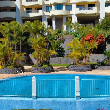 Glorious - Pool & Ocean View By Lovelystay *